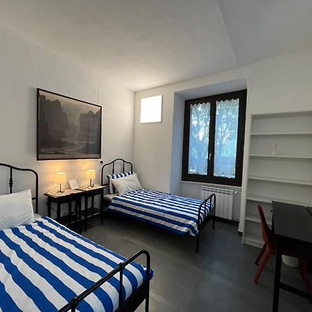 Porta Susa Rooms - Camere Porta Susa Торино Екстериор снимка