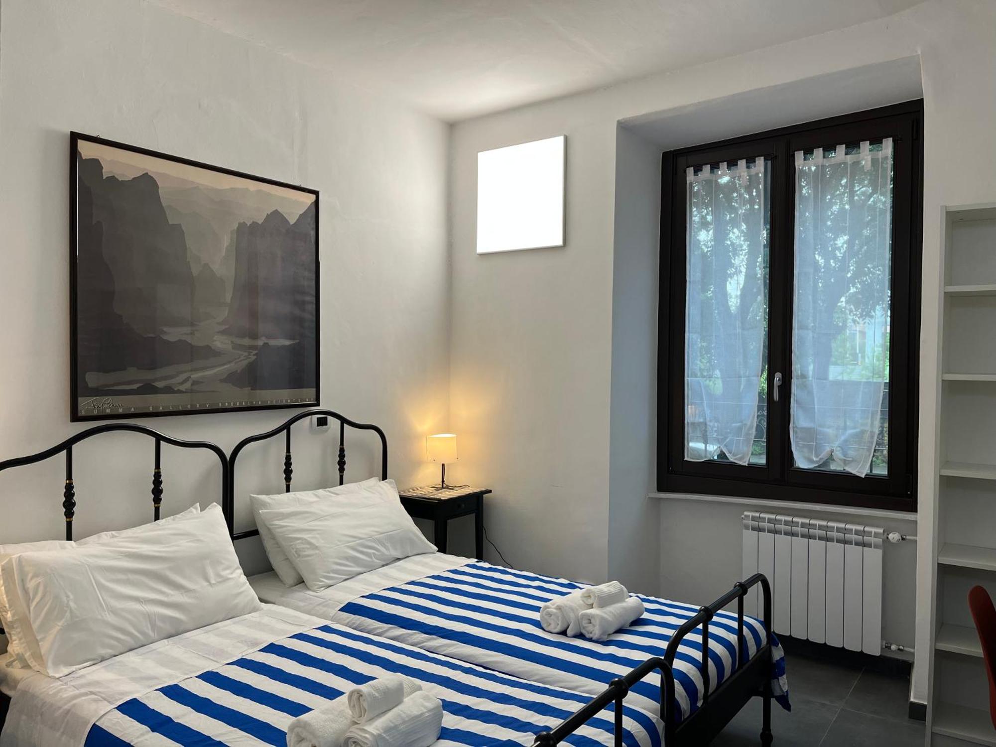 Porta Susa Rooms - Camere Porta Susa Торино Екстериор снимка