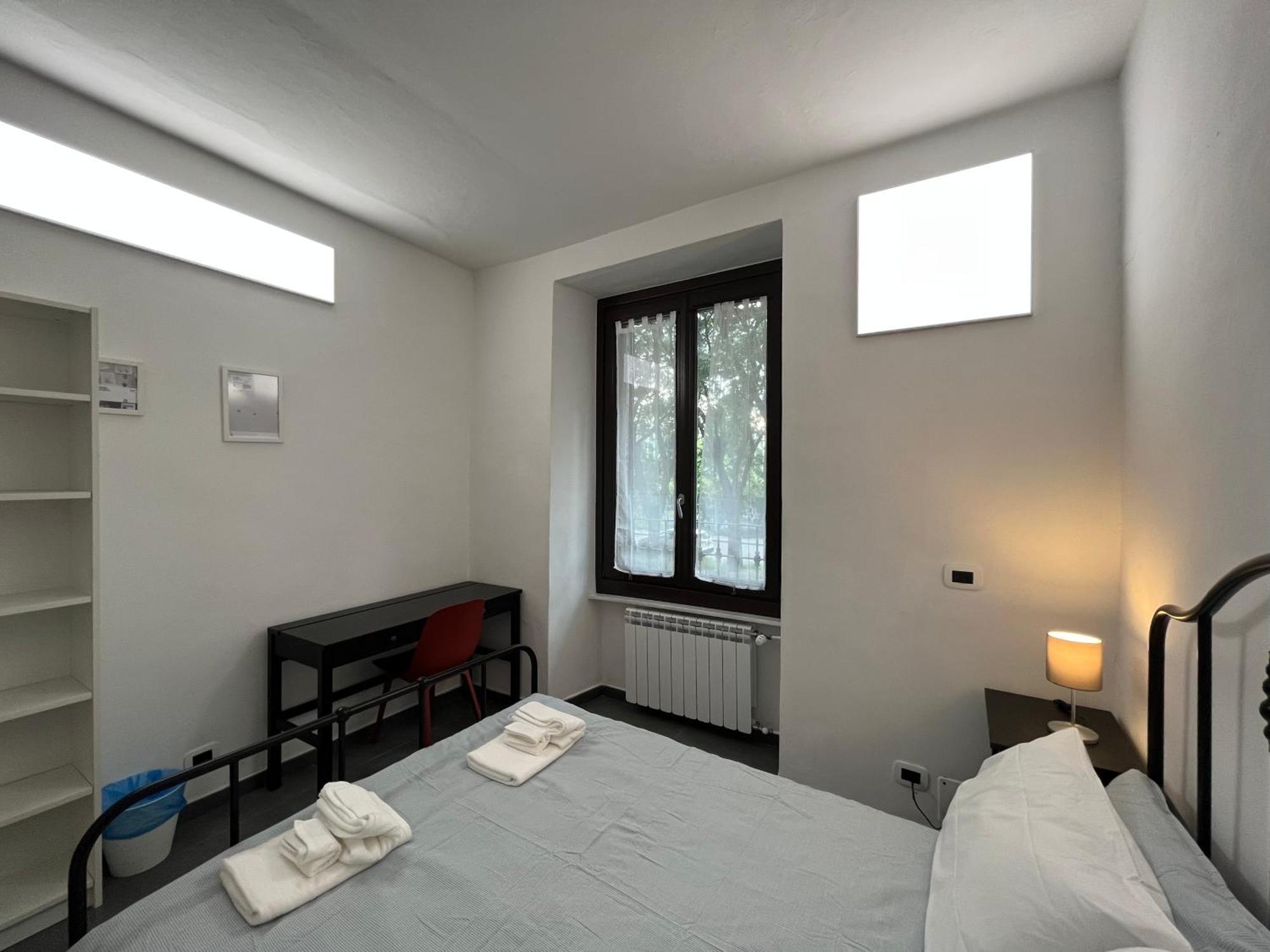 Porta Susa Rooms - Camere Porta Susa Торино Екстериор снимка